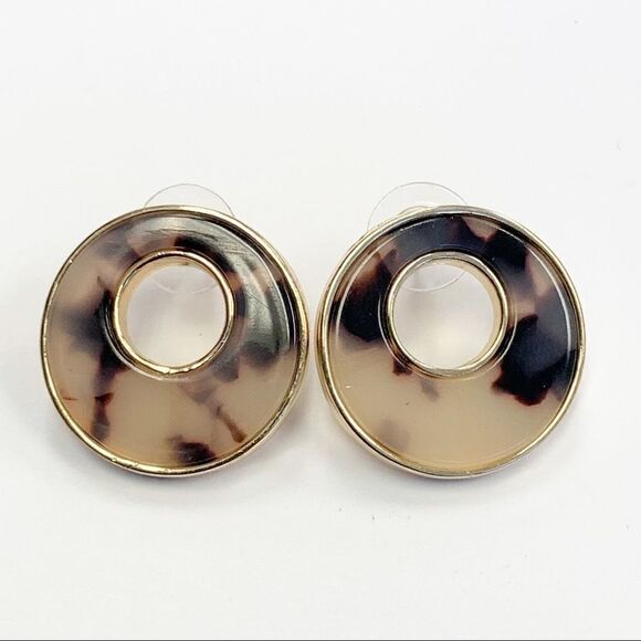 Geometric Metal Paved Acetate Round Stud Earrings - Picture 2 of 6
